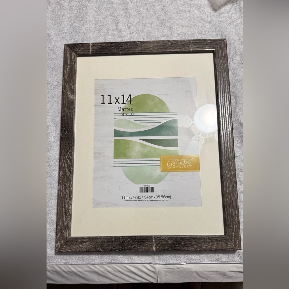 Brown and Cream Picture Frame